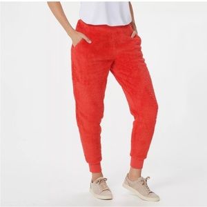 Denim & Co. Active Sherpa Ankle-Length Jogger Red
Size 1X
